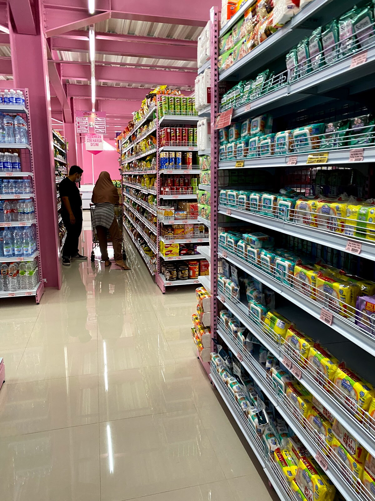 Clandy's Supermarket Uluwatu 2