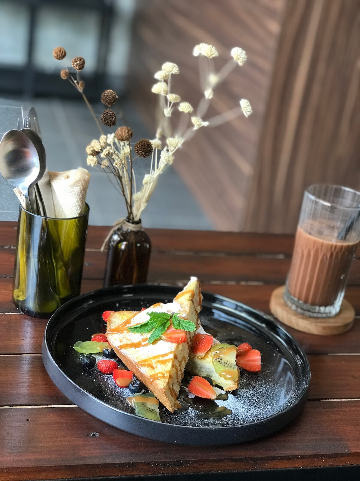 PRESSED CAFE AND MYLK