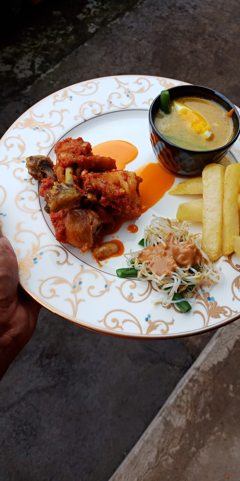 magoes warung bedugul