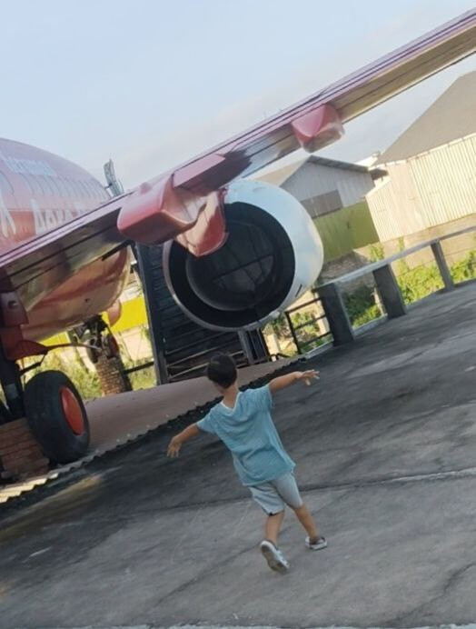 Keramas Aero Park. Ресторан-самолет Керамас Аэро Парк