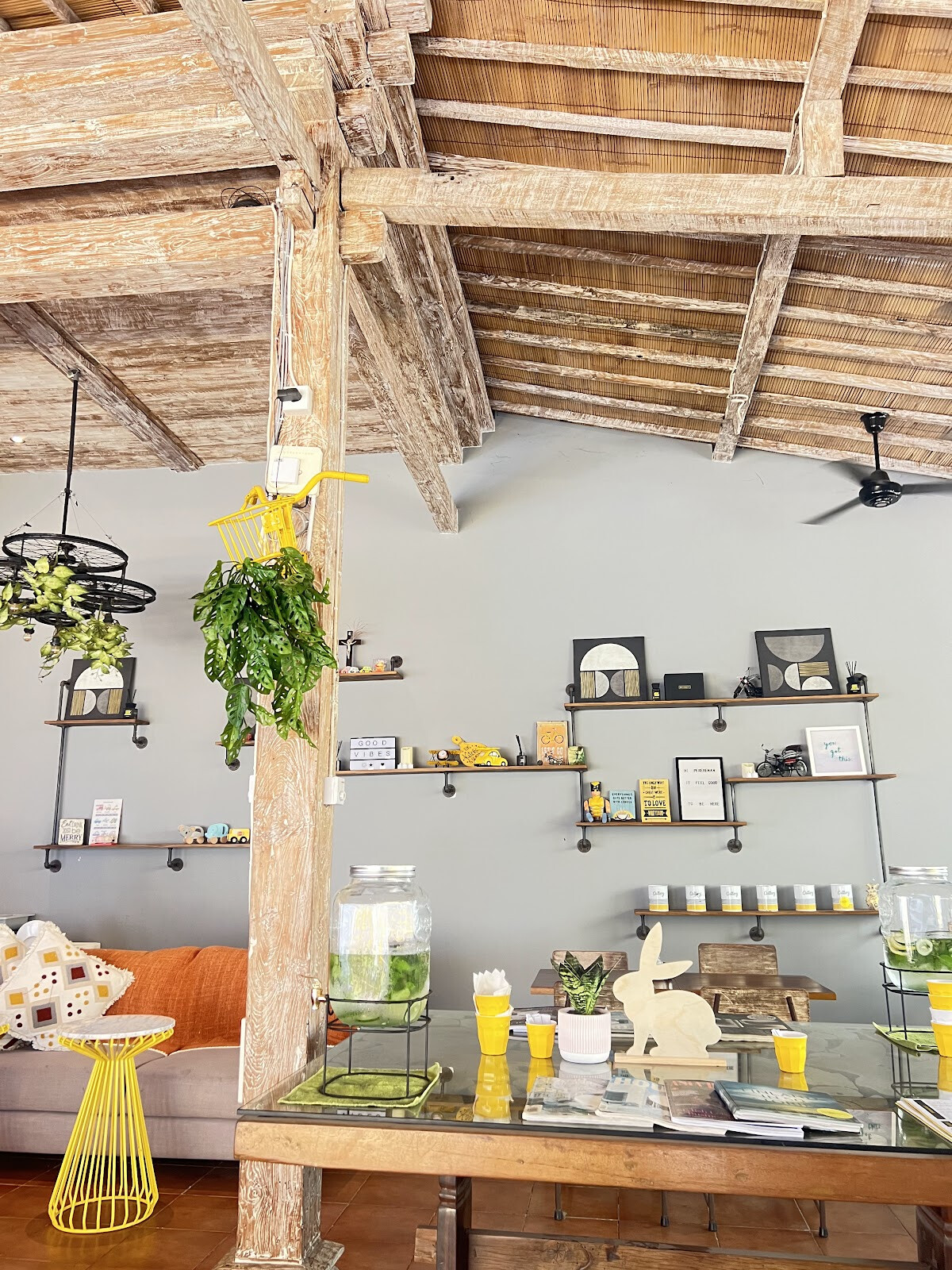 Machinery Coffee & Eatery at Canggu - Pererenan