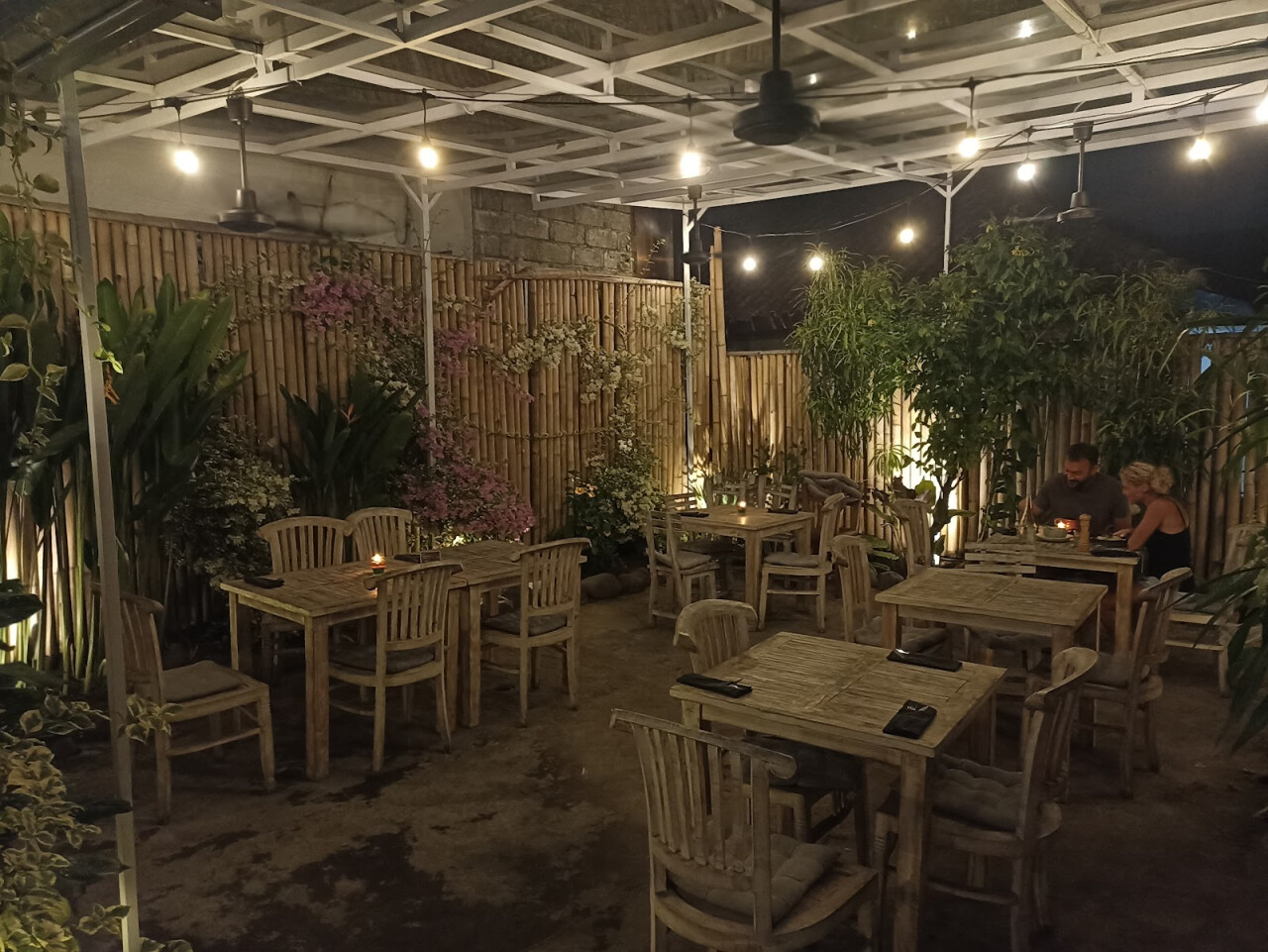 Parisi French Cuisine
