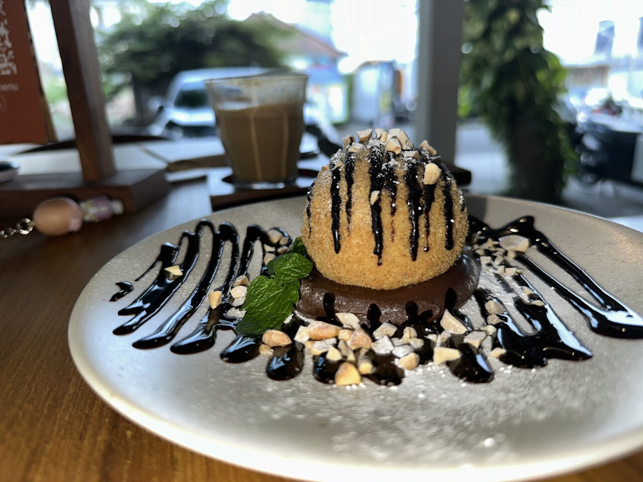 Lunga Eatery & Coffee