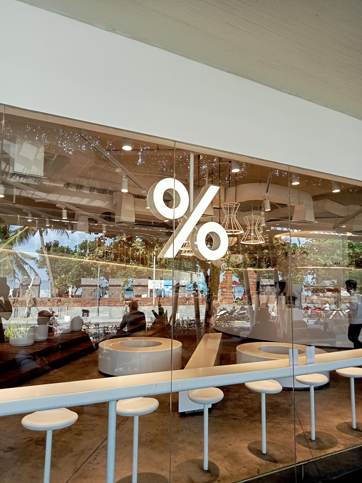 % Arabica Bali Kuta Beachwalk