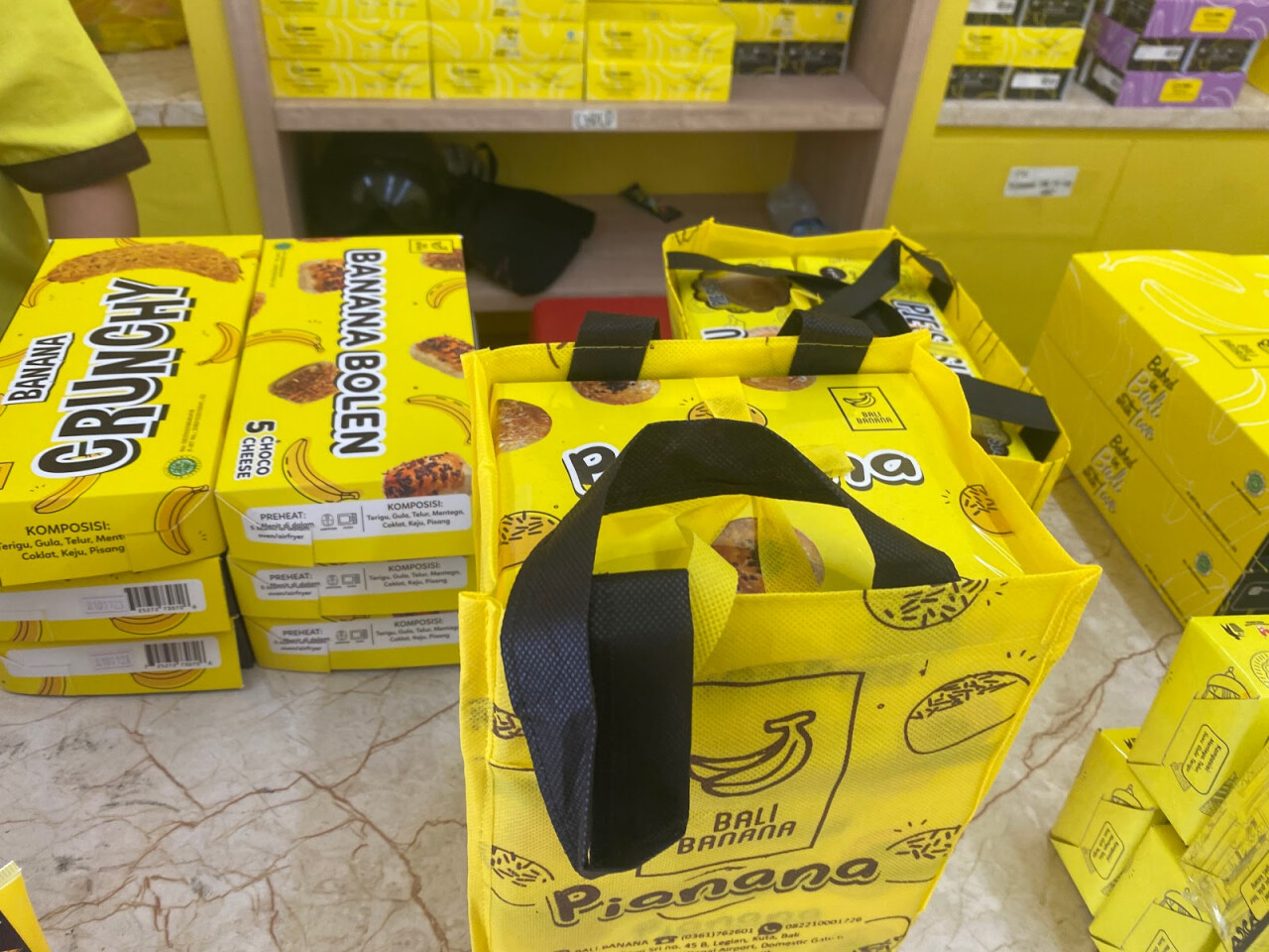 BALI BANANA RENON