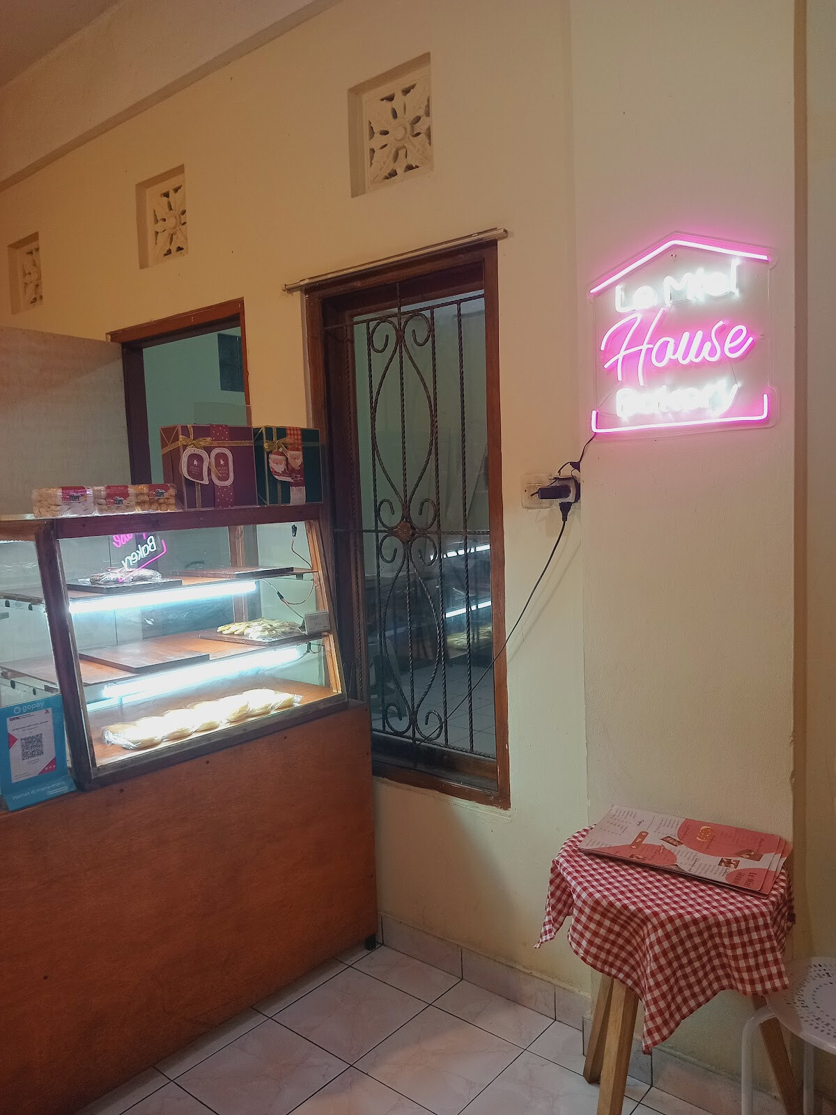 Le Miel House Bakery & Patisserie
