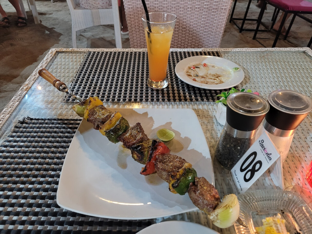 SAVINDIA Lounge . Bar . Restaurant