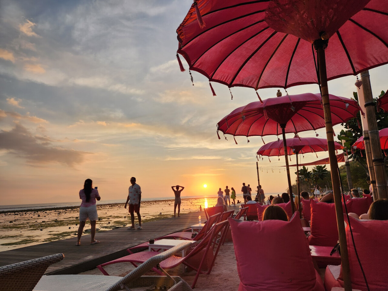 Pinkcoco Beach Club